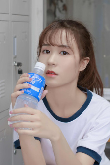 老人船上弄雨婷第12章视频